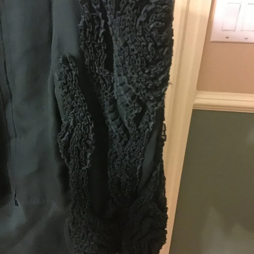 Catherine Malandrino Forest Green Dress with Shirred Sleeves - Picture 2 of 4